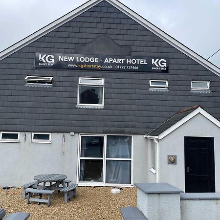 The New Lodge Pontardawe Extérieur photo